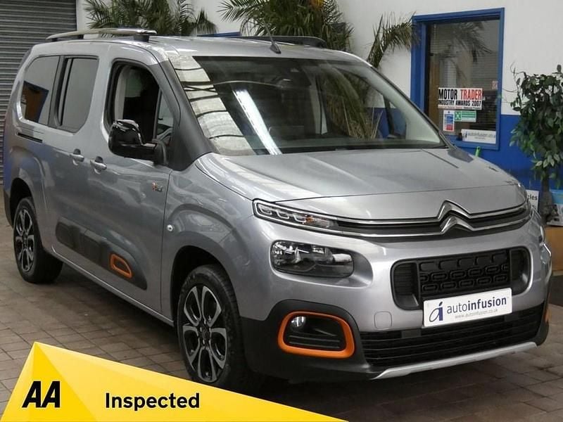 Used Citroën Berlingo XTR 130 HP (95 kW) 2022 Grey MPV