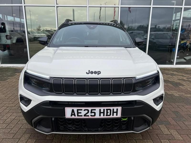 Used Jeep Avenger 2025 Snow white SUV