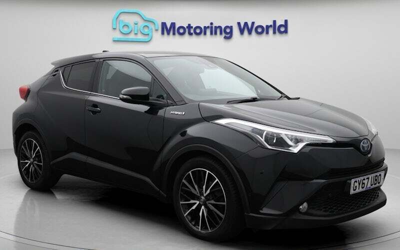 Used 2017 Toyota C-HR SUV | £15,000 (Fair price) - Image 1/4