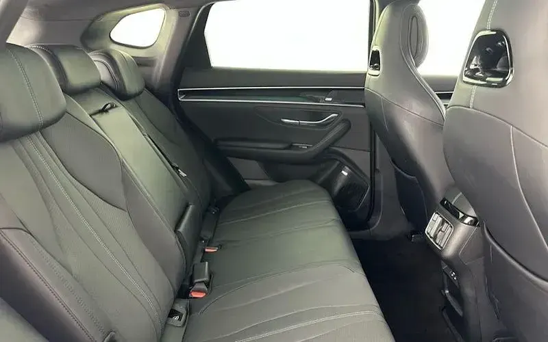 Used BYD Seal U Comfort 218 HP (160 kW) 2025 White SUV