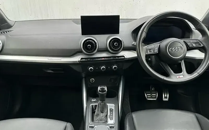 Used Audi Q2 S-Line 150 HP (110 kW) 2026 SUV