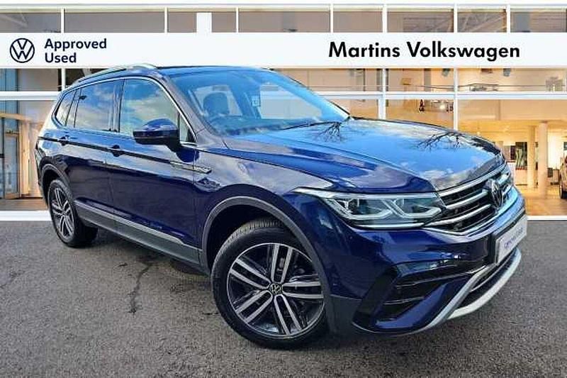 Used VW Tiguan Allspace Elegance 150 HP (110 kW) 2024 Blue SUV