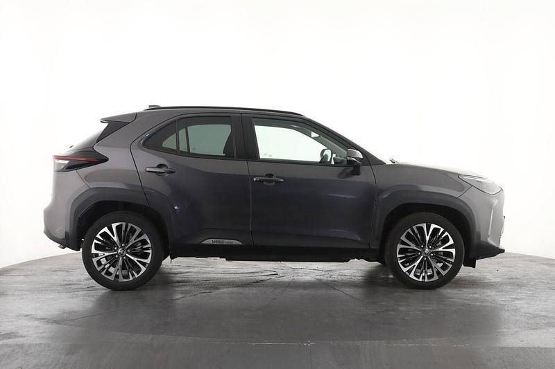 Second-hand Toyota Yaris Hybrid 2023 Gri Hatchback