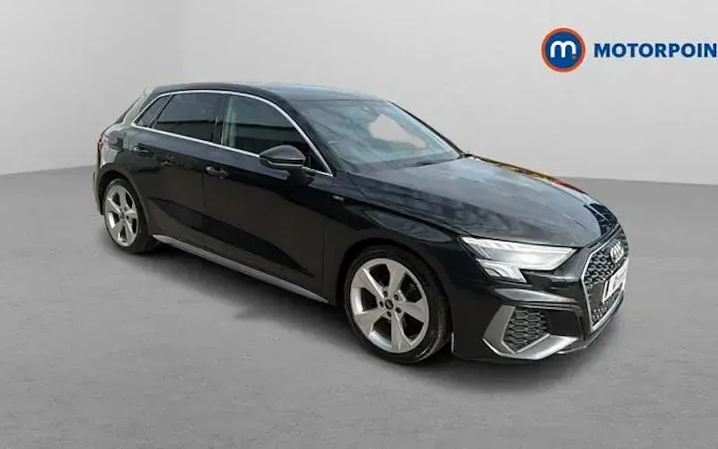 Used Audi A3 Sportback S-Line 150 HP (110 kW) 2022 Hatchback