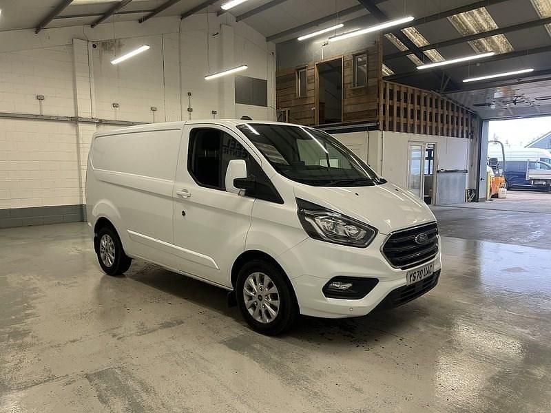 Used Ford Transit Custom Limited 130 HP (95 kW) 2020 White Van