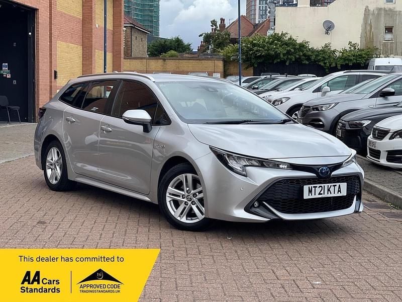 Silver Used 2021 Toyota Corolla Estate | £15,099 (Fair price) - Image 1/4