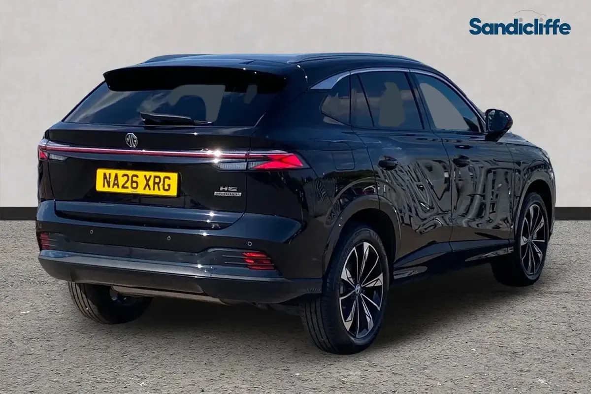 New MG HS SE 224 HP (164 kW) 2025 Metallic  black pearl SUV