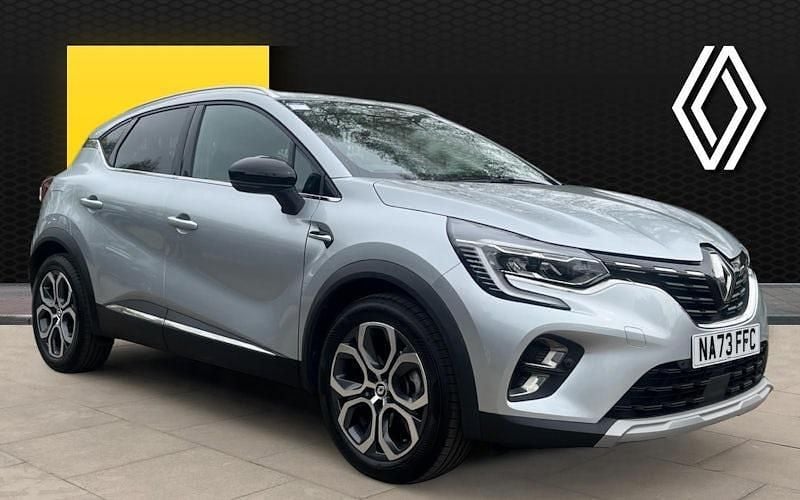 Usado Renault Captur Techno 143 HP (105 kW) 2023 SUV
