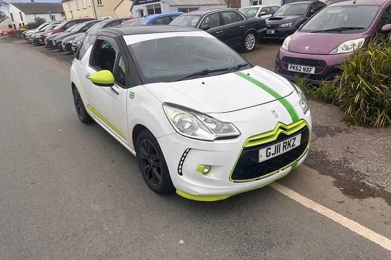 White Used 2011 Citroën DS3 Hatchback | £2,395 (A bit pricey) - Image 1/1