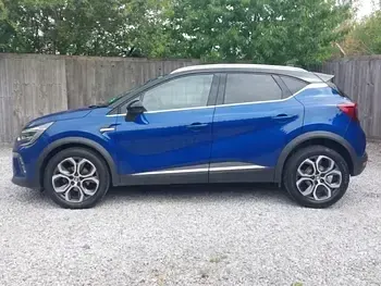 Used Renault Captur Techno 91 HP (66 kW) 2023 Blue SUV