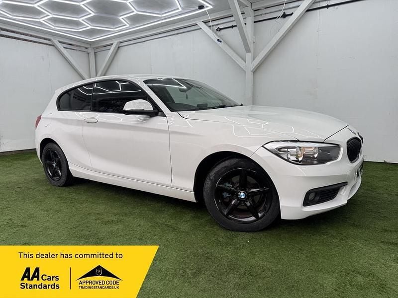 Used BMW 116 2015 White Hatchback