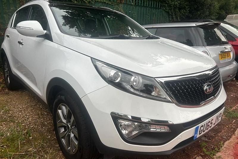 White Used 2015 Kia Sportage 2 SUV | £7,495 (Good price) - Image 1/1