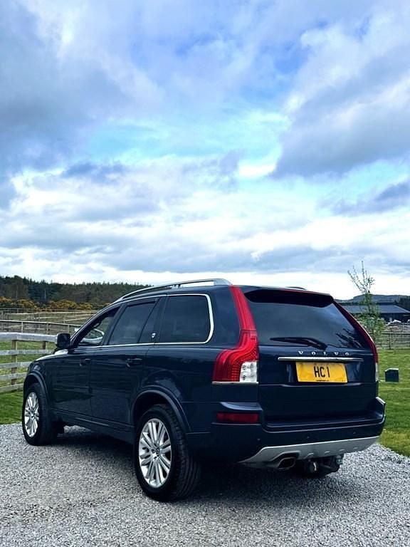 Used Volvo XC90 Executive 200 HP (147 kW) 2014 Blue SUV
