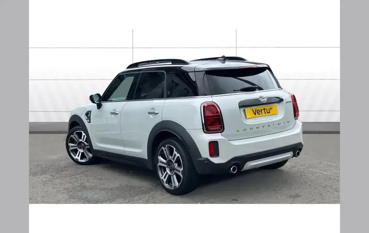 Used Mini Cooper S Countryman Exclusive 176 HP (129 kW) 2021 Silver SUV