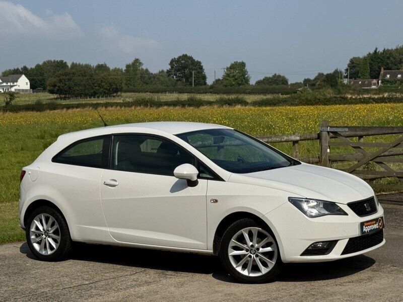 White Used 2014 Seat Ibiza Hatchback | £3,250 (Fair price) - Image 1/4