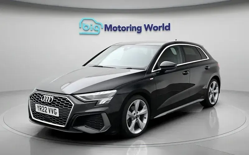 Usado Audi A3 Sportback S-Line 150 HP (110 kW) 2024 Citadino