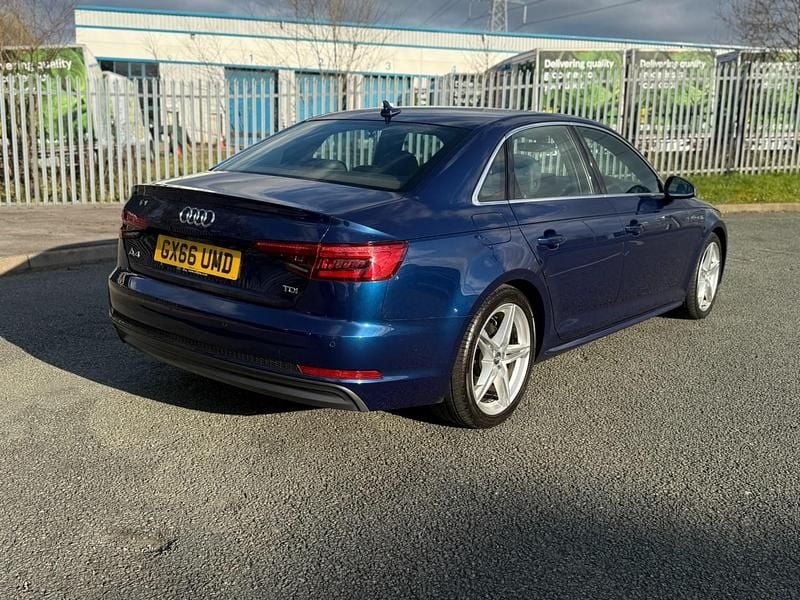 Begagnad Audi A4 S-Line 2016 Blå Sedan