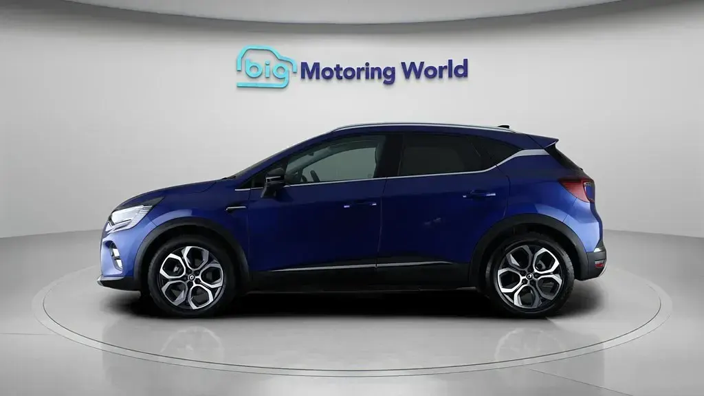 Second-hand Renault Captur Techno 145 CP (106 kW) 2023 Albastru SUV