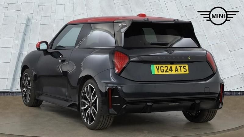 Used Mini Cooper SE Hatch 158 kW (215 HP) 2024 Grey Hatchback