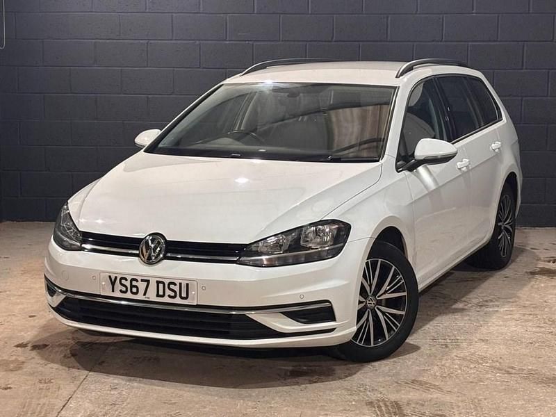 Used VW Golf VII SE 125 HP (91 kW) 2017 White Estate