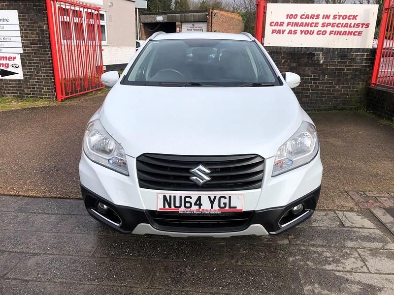 Used Suzuki SX4 S-Cross SZ4 120 HP (88 kW) 2014 White SUV