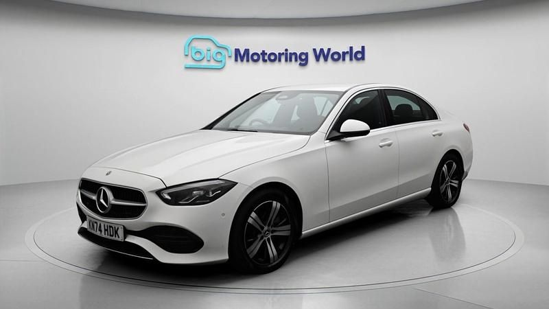 Used Mercedes C200 204 HP (150 kW) 2024 White Sedan