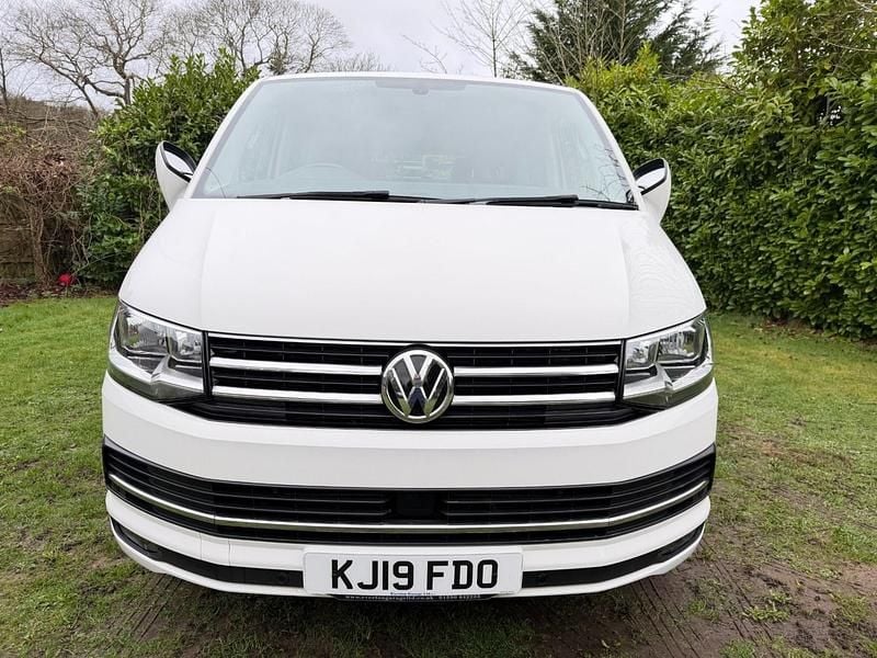 Used VW Caravelle Executive 2019 White MPV