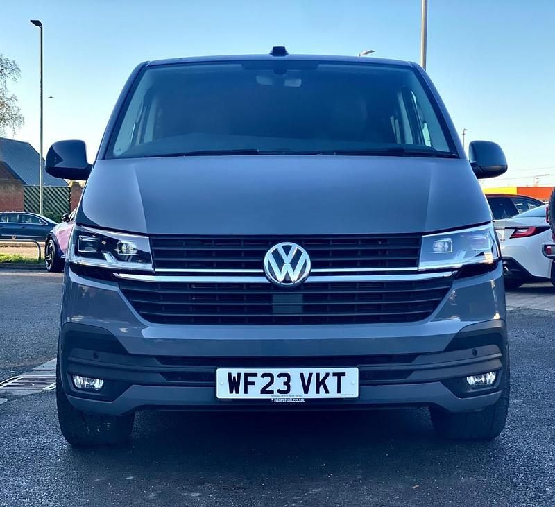 Used VW Transporter Highline 150 HP (110 kW) 2023 Grey Van