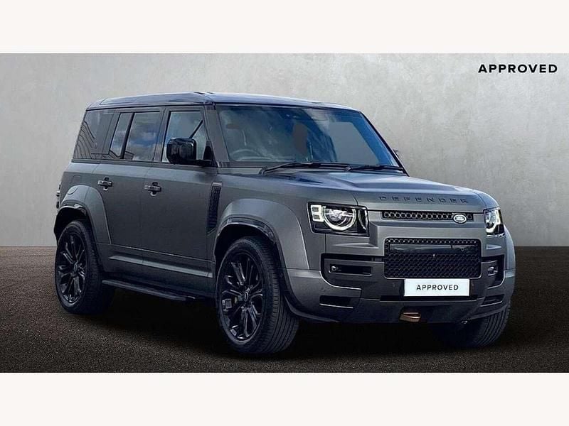 Green Used 2025 Land Rover Defender SUV | £147,650 - Image 1/4
