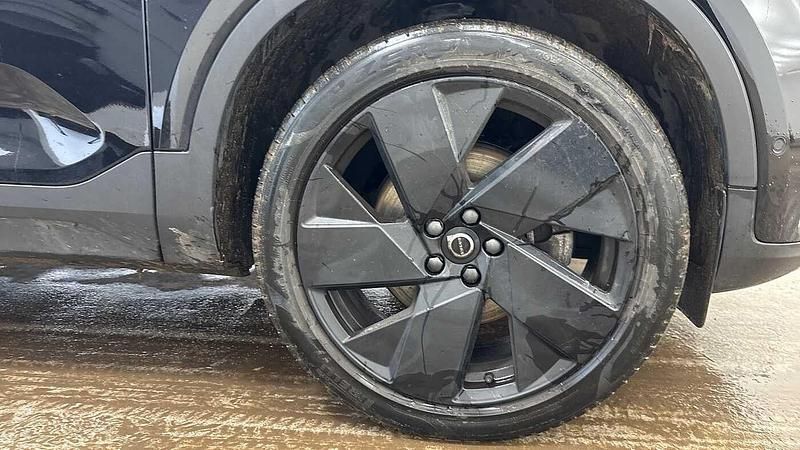 Used Volvo XC40 Ultra 2025 Black SUV