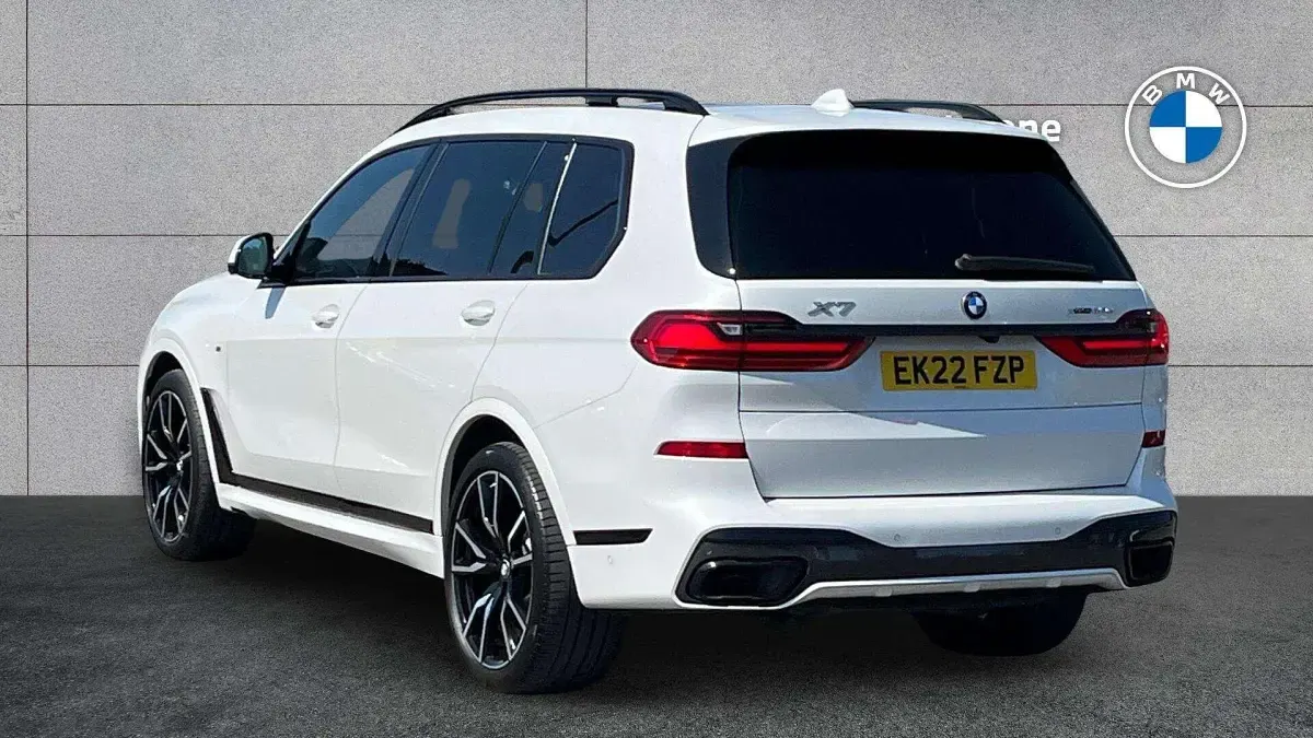 Used BMW X7 M Sport 340 HP (250 kW) 2022 White SUV