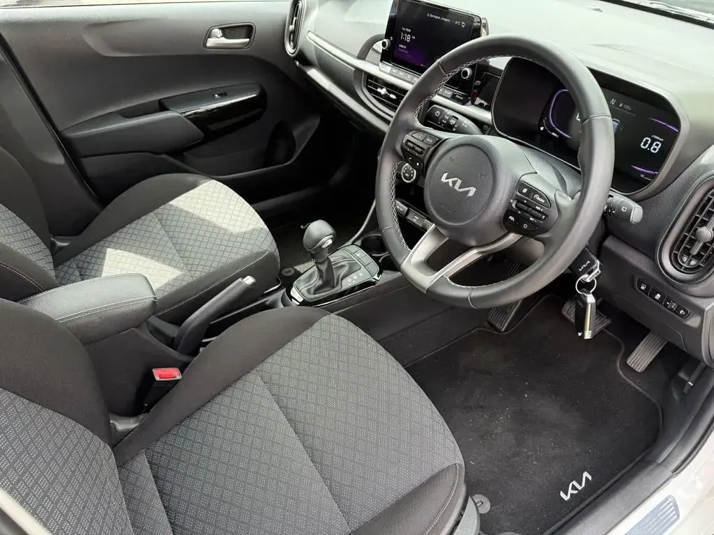 Used Kia Picanto 62 HP (45 kW) 2025 White Hatchback
