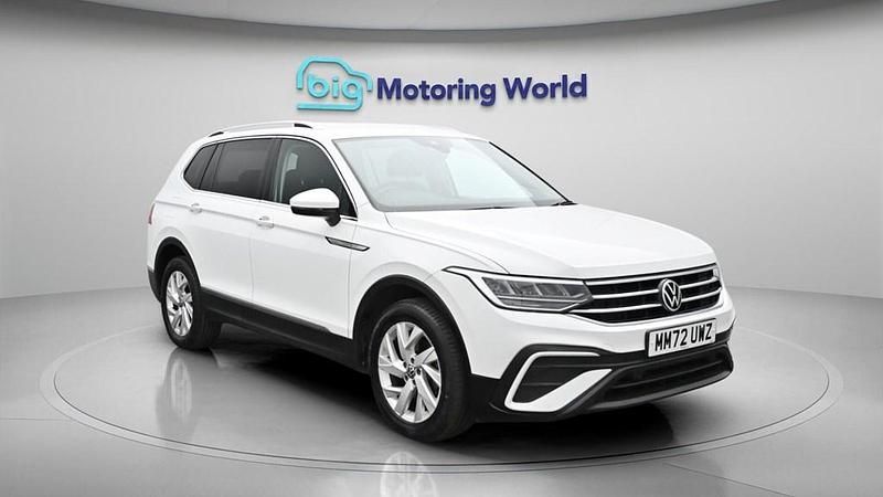 Used VW Tiguan Allspace S 150 HP (110 kW) 2023 White SUV