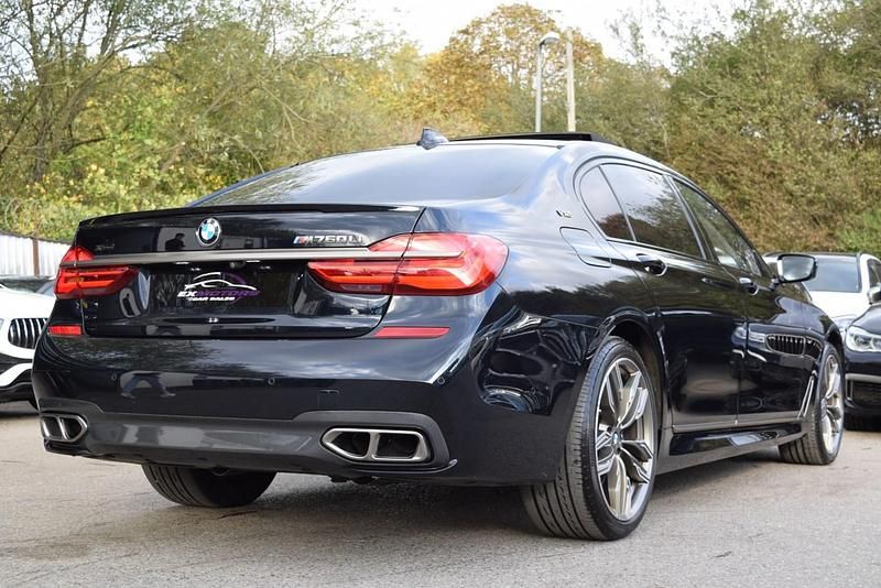 Used BMW M760 M Sport 2019 Metallic blue Sedan