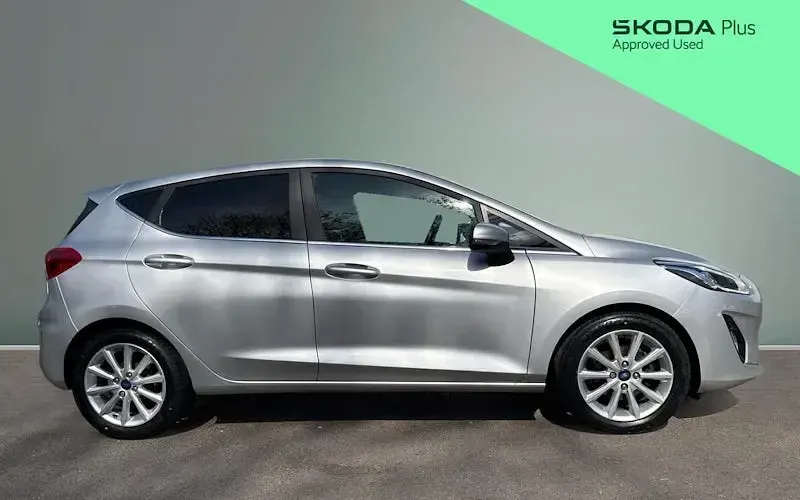 Second-hand Ford Fiesta Titanium 95 CP (69 kW) 2021 Hatchback