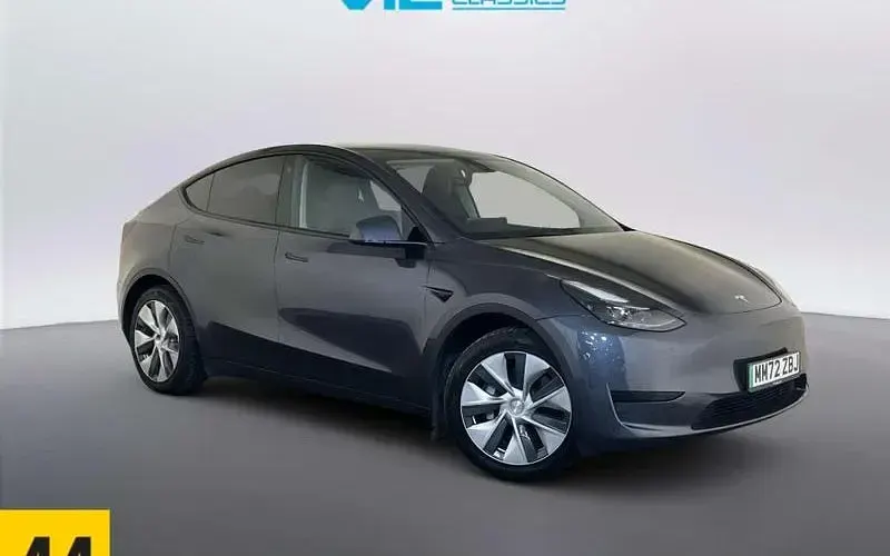 Usado Tesla Model Y RWD 219 kW (299 HP) 2024 SUV