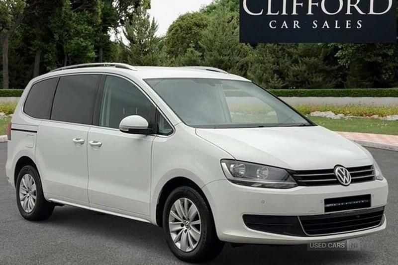 White Used 2017 VW Sharan SE MPV | £12,995 (Fair price) - Image 1/1