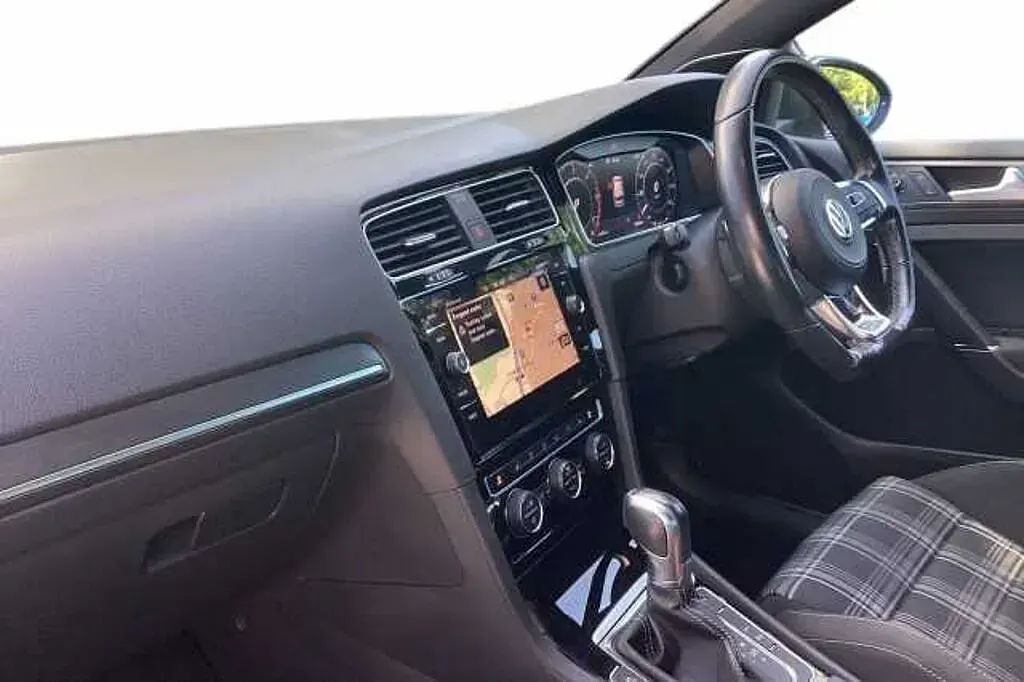 Used VW Golf VII GTD 184 HP (135 kW) 2019 Grey Hatchback