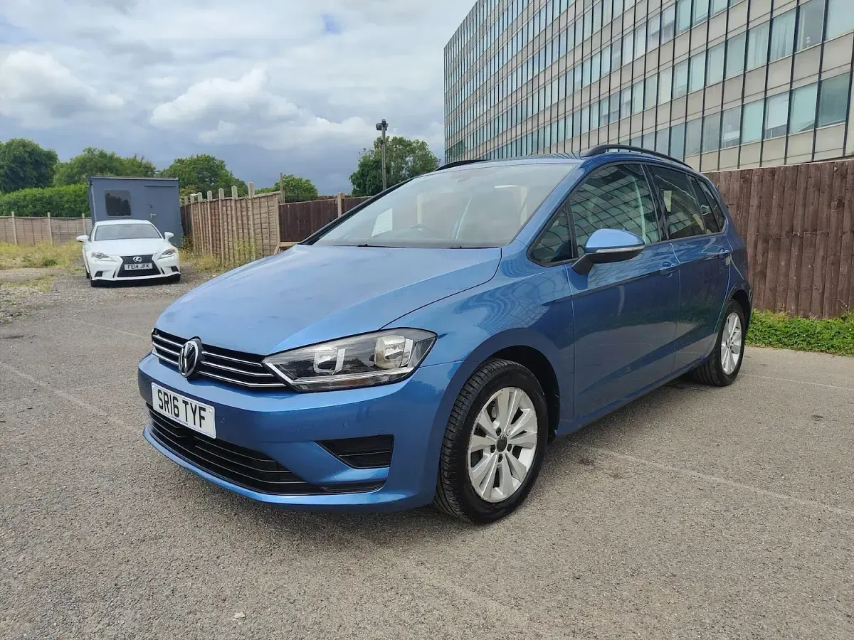 Used VW Golf Sportsvan SE 125 HP (91 kW) 2016 Blue MPV