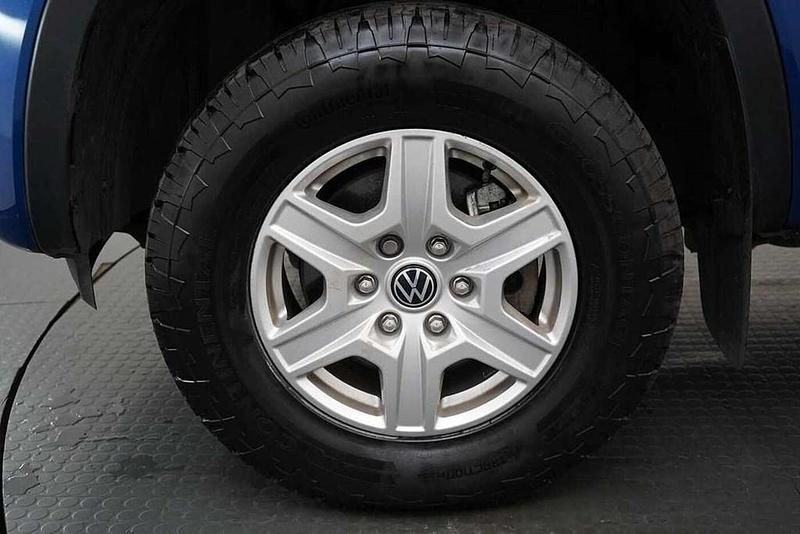 Usado VW Amarok Life 2024 Azul Pickup