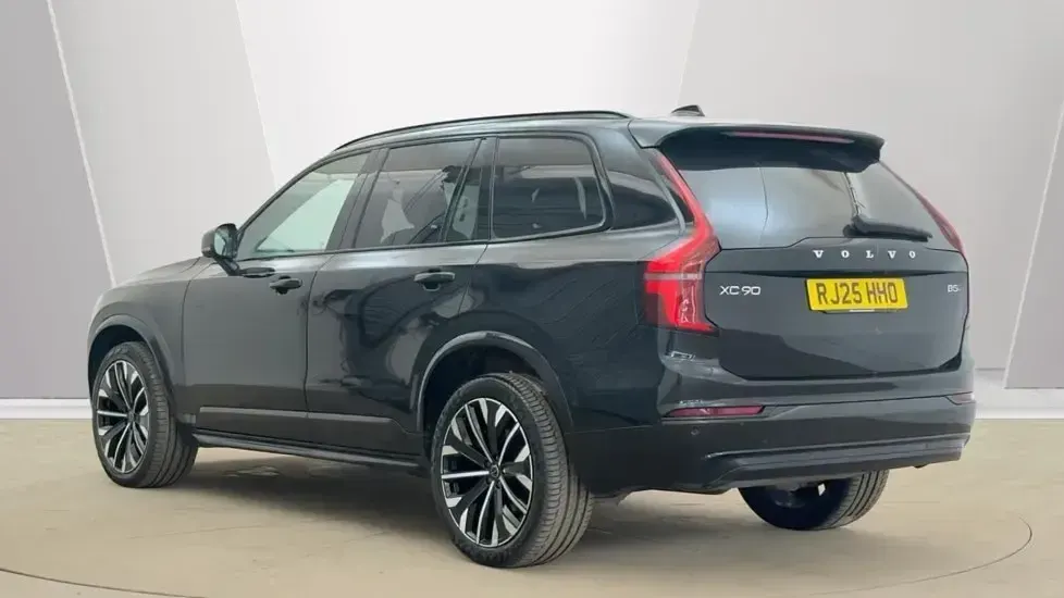 Used Volvo XC90 Ultra 250 HP (183 kW) 2025 Black SUV