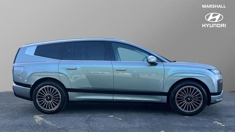 Used Hyundai Ioniq 9 314 kW (427 HP) 2025 Celadon grey SUV