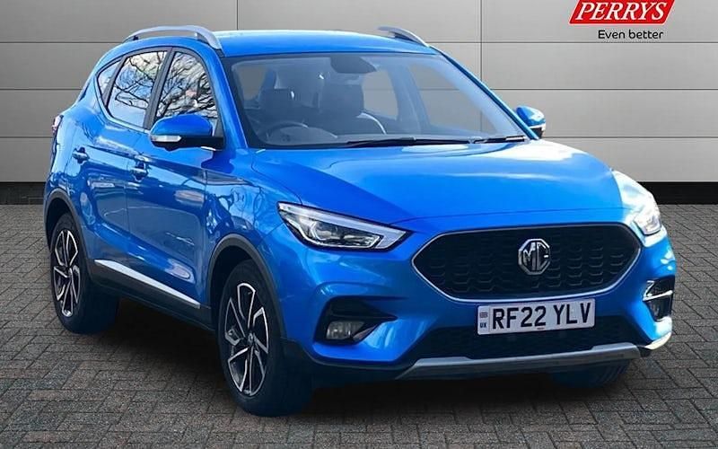 Used MG ZS Exclusive 111 HP (81 kW) 2024 Hatchback