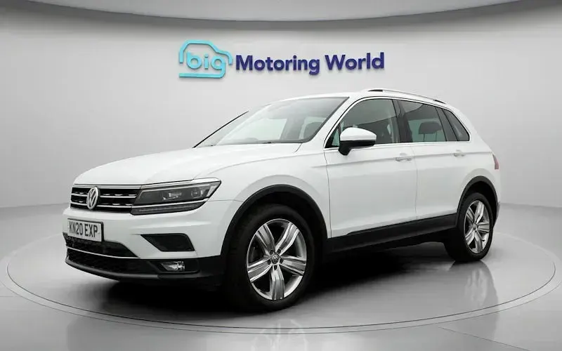 Usado VW Tiguan SEL 190 HP (139 kW) 2020 Branco SUV