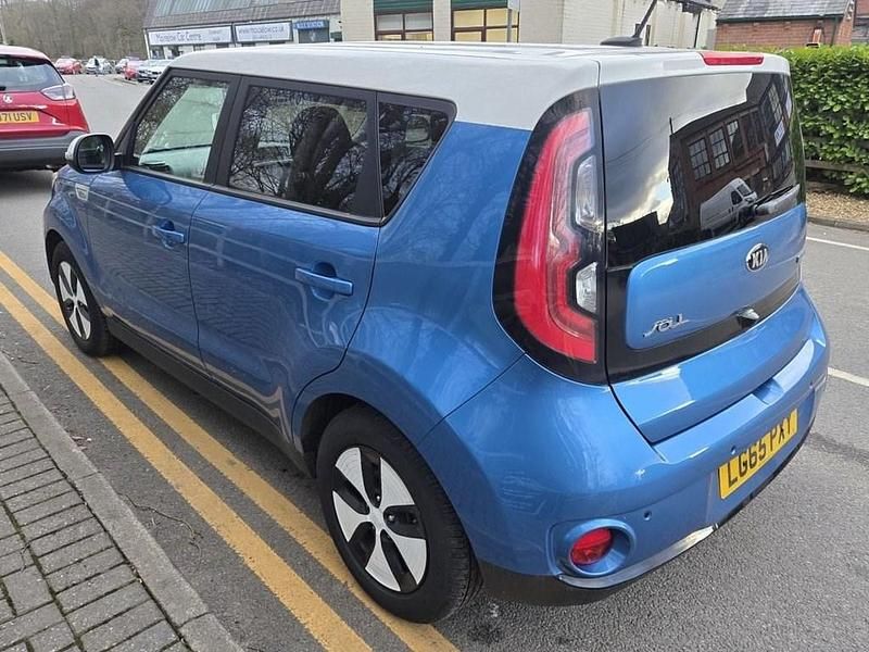 Used Kia Soul 80 kW (110 HP) 2015 Blue SUV