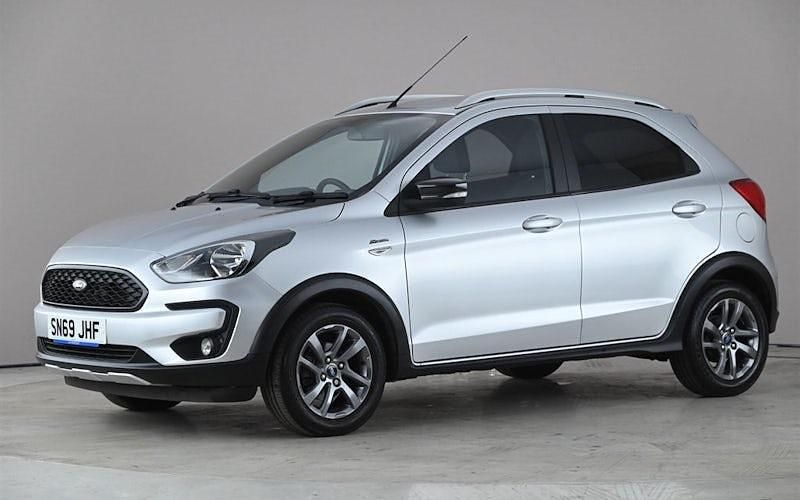 Usado Ford Ka Plus Active 86 HP (63 kW) 2019 Prateado Citadino