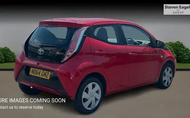 Used Toyota Aygo X-play 69 HP (50 kW) 2018 Hatchback