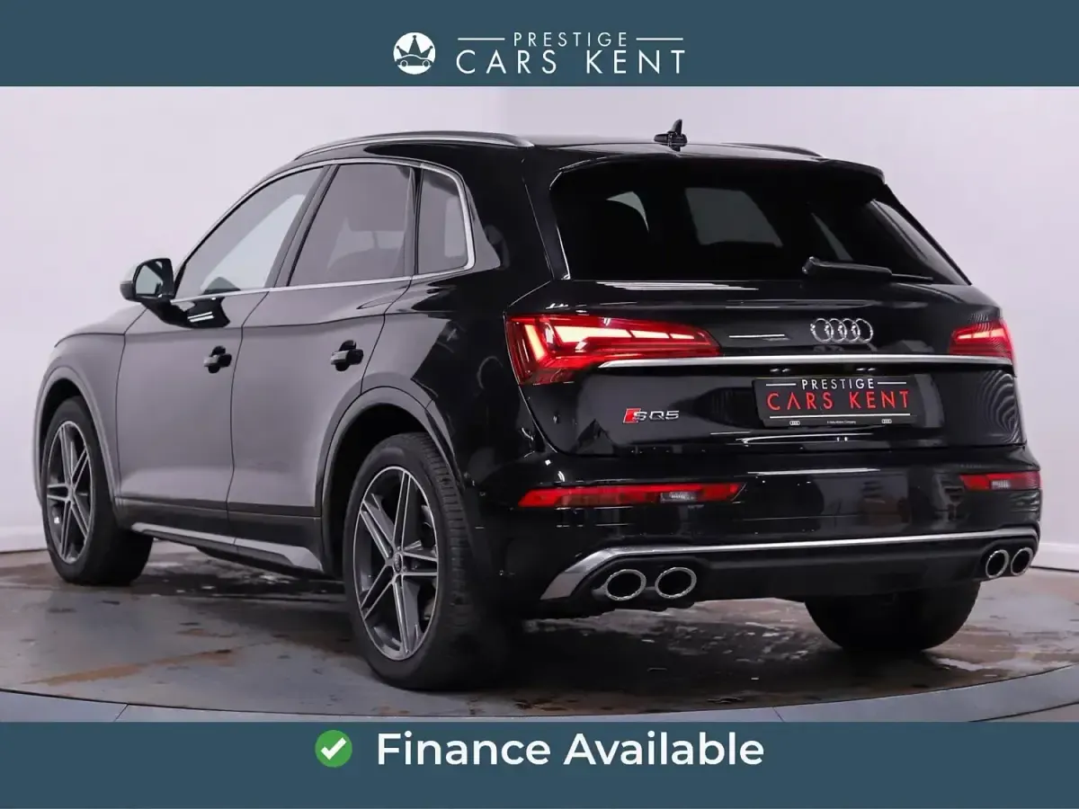 Używany Audi SQ5 Advanced 341 KM (250 kW) 2022 Czarny SUV