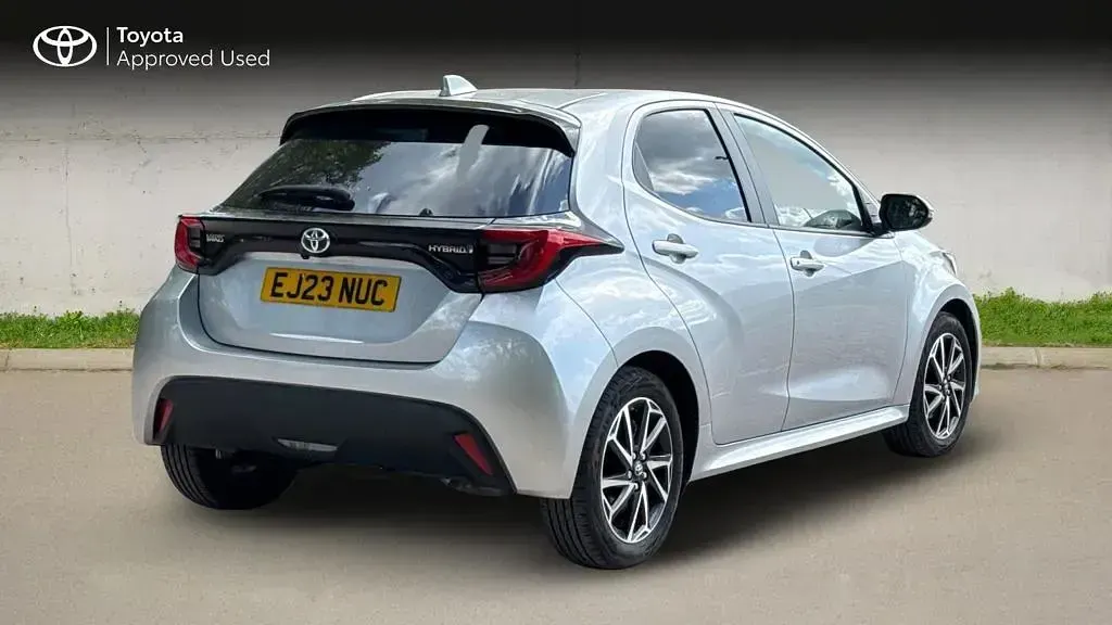 Used Toyota Yaris Design 2023 Silver Hatchback
