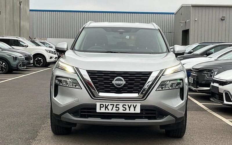 New Nissan X-Trail N-Connecta 163 HP (119 kW) 2025 Silver SUV